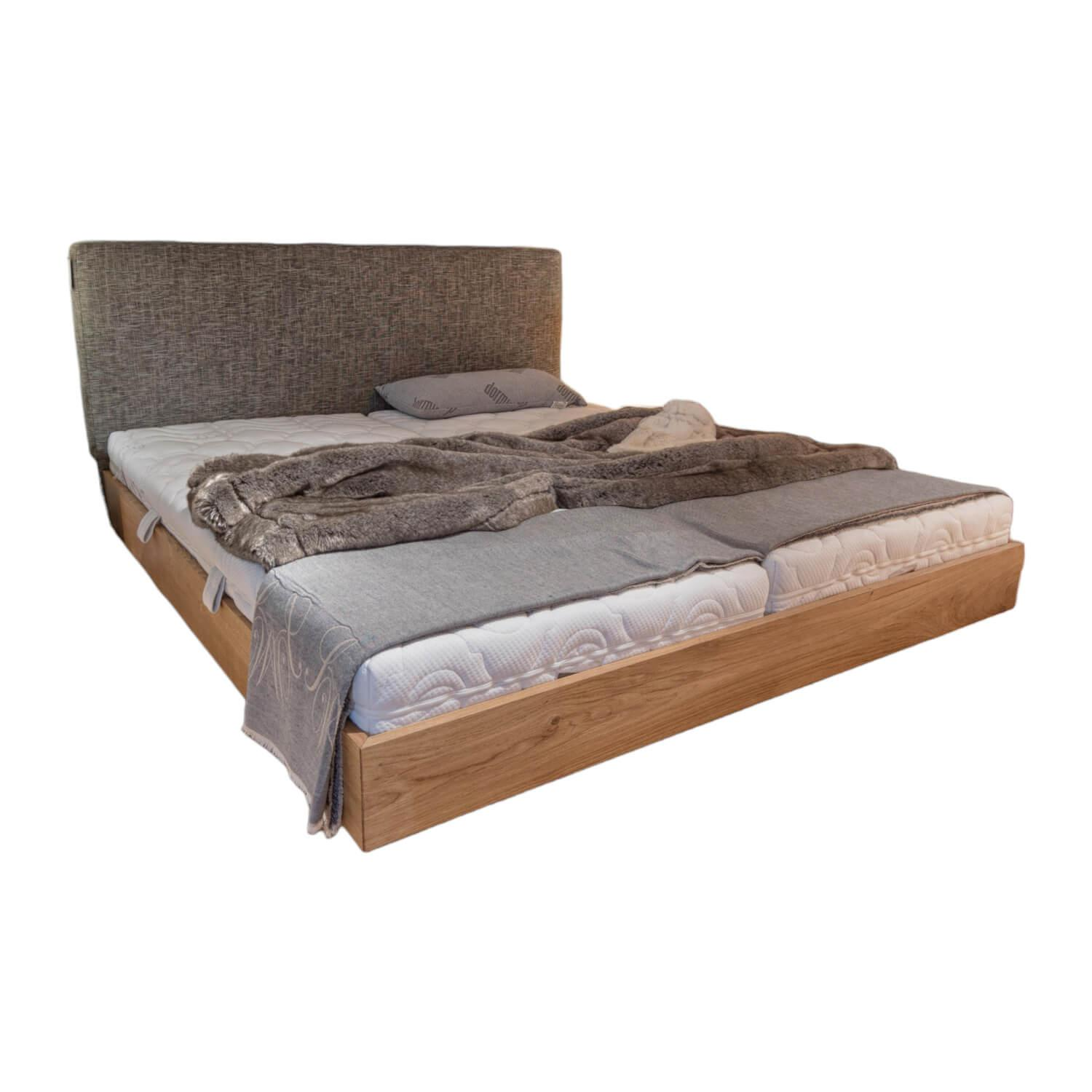 Bett Eiche Massiv Natur Geoelt Stoffkopfteil Amalfi 10 Stoff Tyler Grau Braun Zyl...