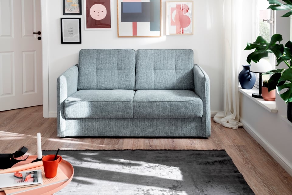 Sofa Milano von Benformato mit zwei einzeln ausziehbaren Schlaffunktionen Luxus-Mikrofaser