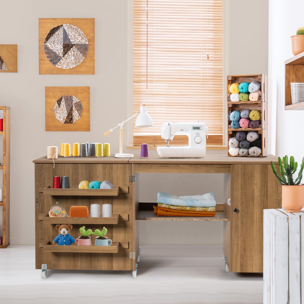 Klappbarer Nähtisch vielseitiger Basteltisch mit breiter Arbeitsplatte 158 x 50 x 75 cm Braun