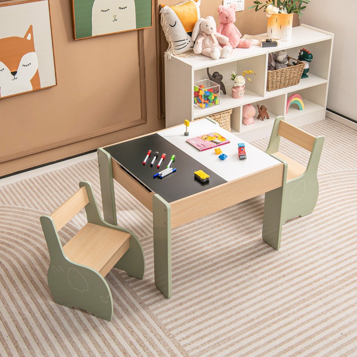 4 in 1 3tlg. Kindersitzgruppe aus Holz mit Abnehmbarer Tafel &amp; Stauraum Grün