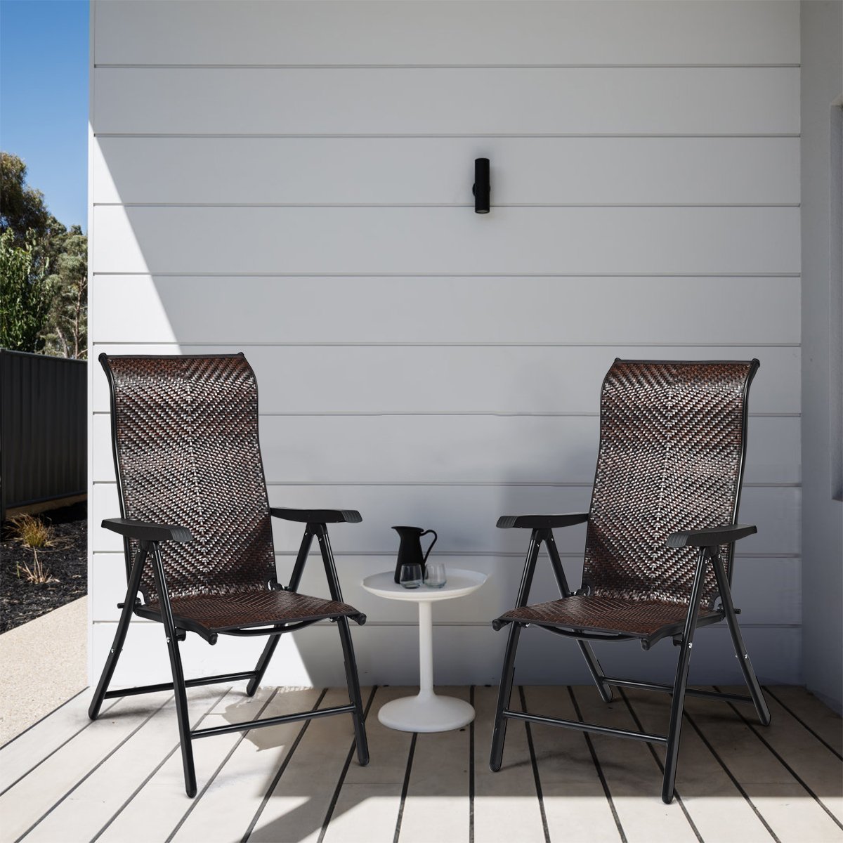 2 Rattan-Klappstühle für die Terrasse Tragbare Outdoor-Campingstühle Braun