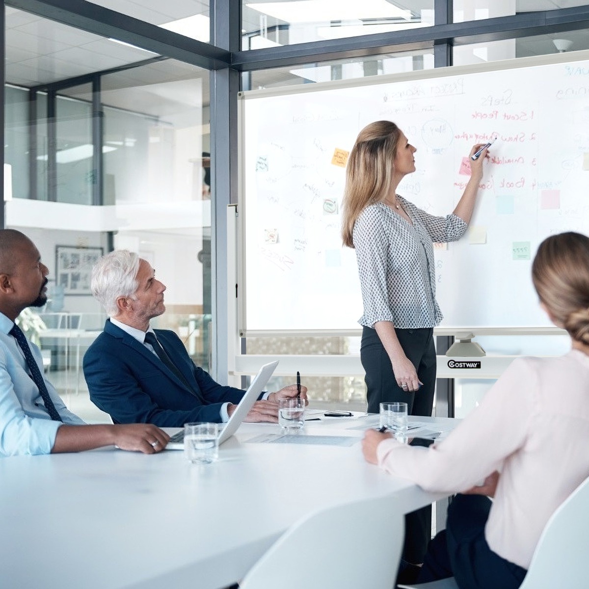 Doppelseitiges magnetisches mobiles Whiteboard verstellbare trocken abwischbare Tafel auf Rädern Weiß